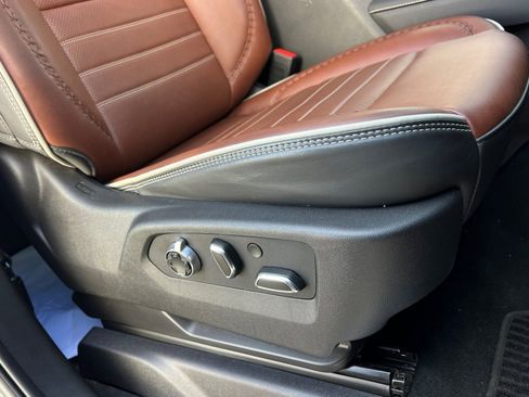 Used 2024 GMC Sierra 2500 Denali Ultimate image 24