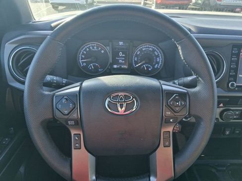 Certified 2023 Toyota Tacoma TRD Off-Road image 16