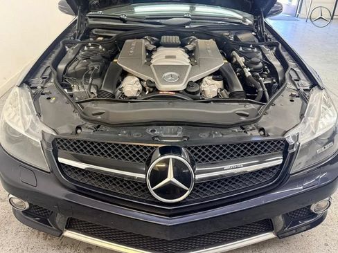Used 2011 Mercedes-Benz SL 63 AMG image 22