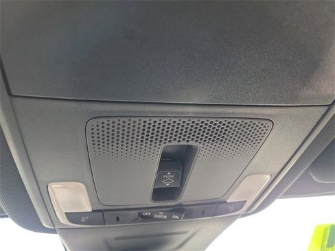 Certified 2025 Honda CR-V Sport image 32