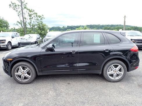 Used 2014 Porsche Cayenne S AWD/4WD image 2