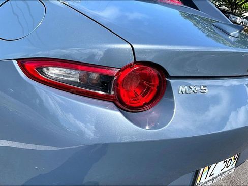 Used 2020 MAZDA MX-5 Miata RF Grand Touring RWD image 32