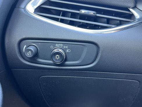 Used 2024 Chevrolet Malibu LT image 17