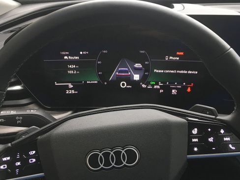 Used 2025 Audi Q5 Premium Plus w/ Premium Plus image 11