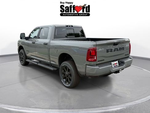 New 2026 RAM 2500 Big Horn AWD/4WD image 5