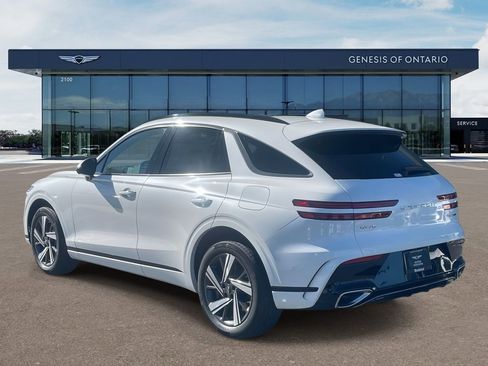 New 2026 Genesis GV70 3.5T Sport Advanced image 2