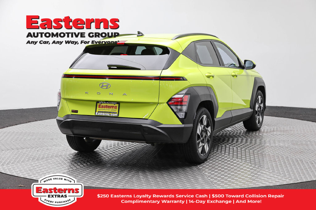 Used 2024 Hyundai Kona SEL FWD image 6