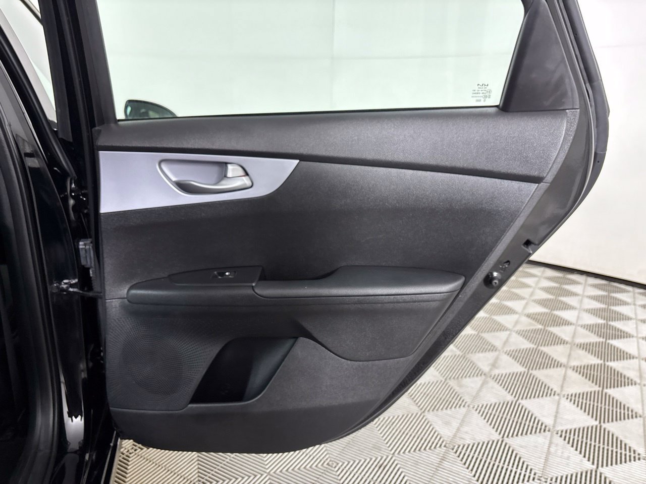 Used 2024 Kia Forte LXS FWD image 27