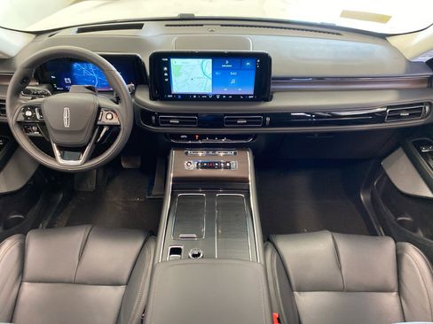 New 2026 Lincoln Aviator Reserve AWD/4WD image 18