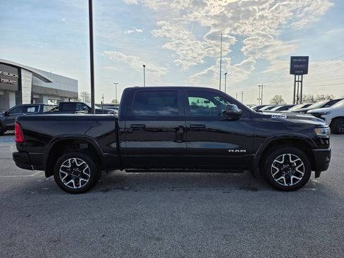 Used 2025 RAM 1500 Laramie w/ Laramie Southwest Edition AWD/4WD image 8