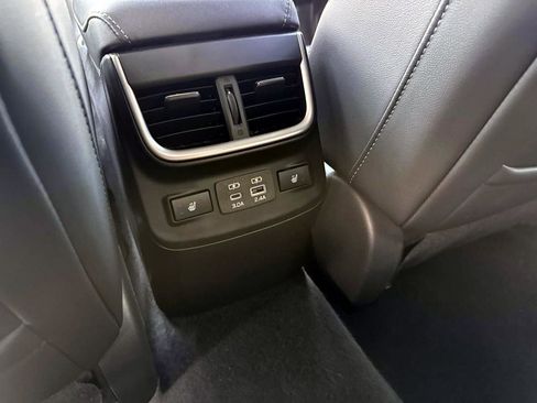 Used 2023 Subaru Outback Touring XT image 12