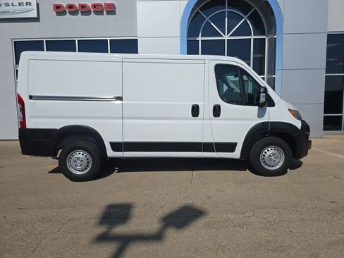 Used 2025 RAM ProMaster 1500 w/ Safety Group image 2