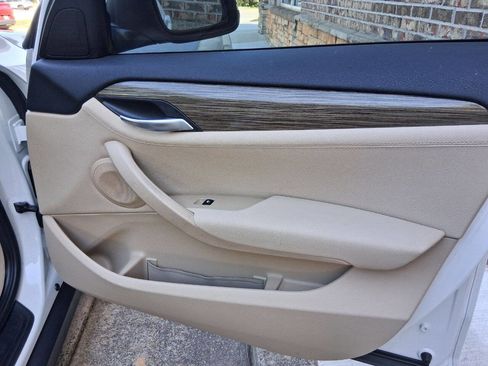 Used 2015 BMW X1 sDrive28i RWD image 19