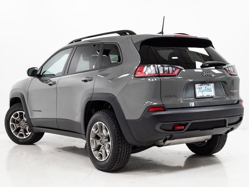 Used 2022 Jeep Cherokee Trailhawk AWD/4WD image 27