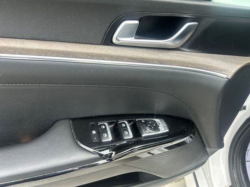 Used 2023 Kia K5 EX FWD image 12
