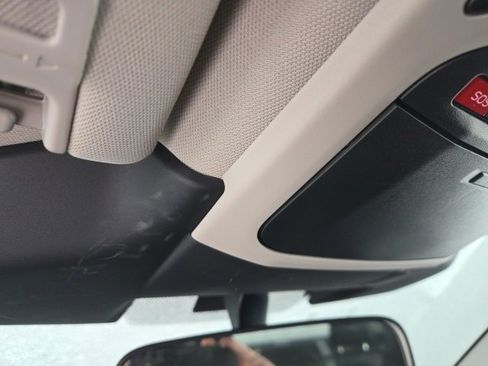 Used 2023 Subaru Legacy Premium image 4