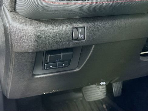 New 2025 Chevrolet Colorado Z71 w/ Technology Package image 10