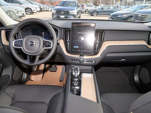 New 2026 Volvo XC60 B5 Plus w/ Climate Package image 23