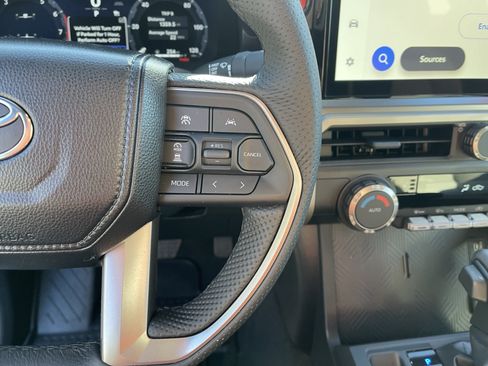 Used 2024 Toyota Tacoma TRD Off-Road AWD/4WD image 21