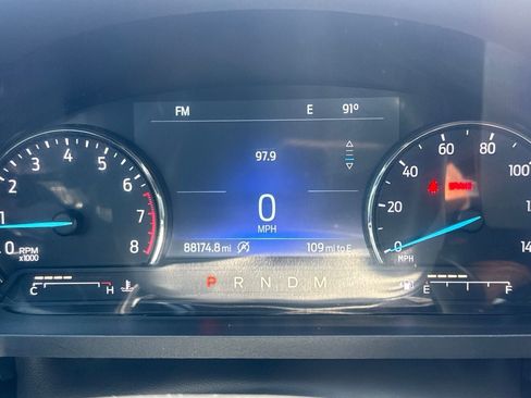 Used 2020 Ford Explorer XLT w/ Equipment Group 202A RWD image 49