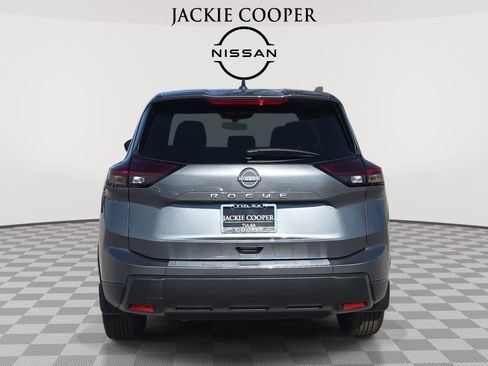 New 2026 Nissan Rogue SV w/ Cold Weather Package FWD image 6