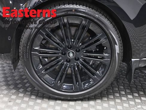Used 2023 Land Rover Range Rover Autobiography AWD/4WD image 40