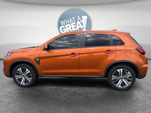 Used 2024 Mitsubishi Outlander Sport ES AWD/4WD image 7