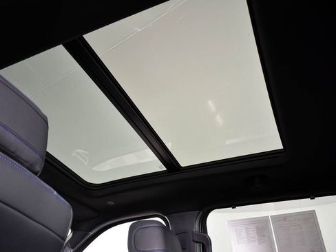 Used 2026 Toyota Tundra Platinum image 37