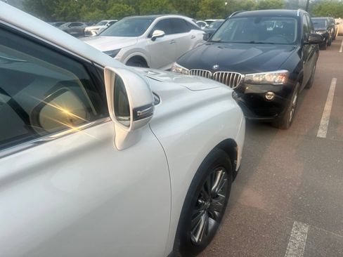 Used 2013 Lexus RX 450h AWD w/ Navigation Pkg image 17