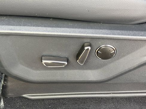 New 2026 Ford F150 Lariat w/ Equipment Group 502A High image 16