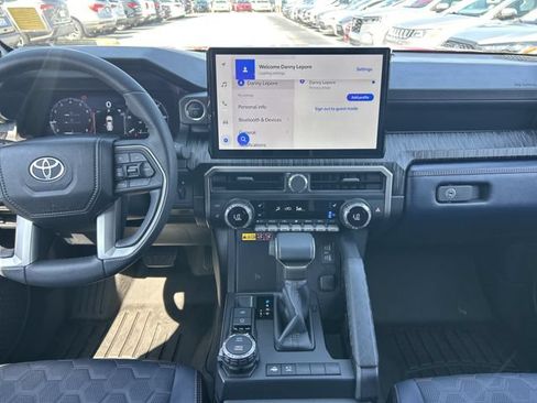 Used 2026 Toyota 4Runner Platinum AWD/4WD image 15