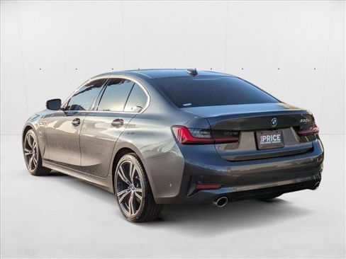 Used 2022 BMW 330e w/ Driving Assistance Package image 8