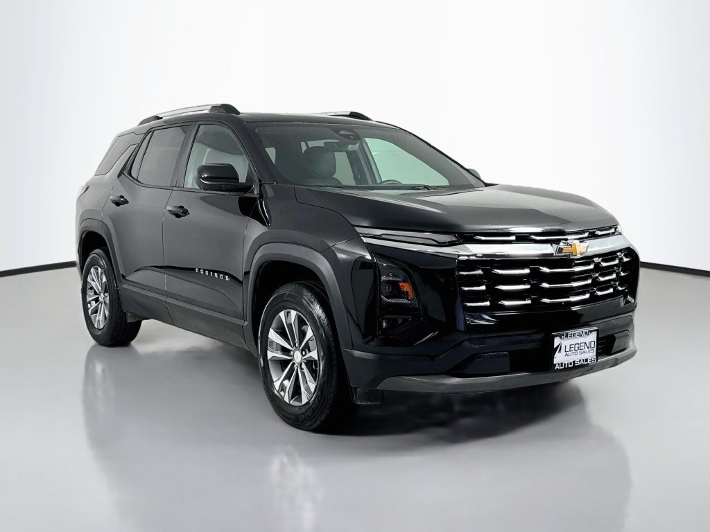Used 2025 Chevrolet Equinox LT w/ Convenience Package II FWD image 4