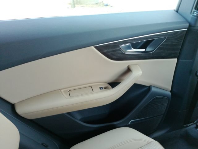 Used 2023 Audi Q8 Premium Plus w/ Premium Plus Package AWD/4WD image 31