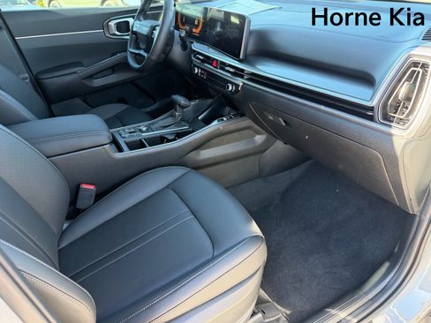 New 2026 Kia Sorento S FWD image 11