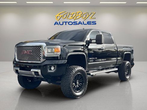 Used 2015 GMC Sierra 2500 Denali image 7