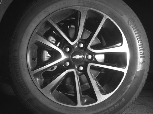 Used 2025 Chevrolet TrailBlazer LT w/ Driver Confidence Package AWD/4WD image 12