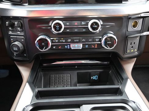 New 2026 Ford F250 King Ranch w/ Chrome Package AWD/4WD image 45