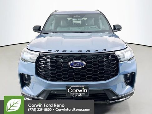 New 2026 Ford Explorer ST-Line w/ ST-Line Street Pack AWD/4WD image 2