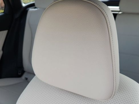 New 2026 Mercedes-Benz GLC 300 4MATIC image 14