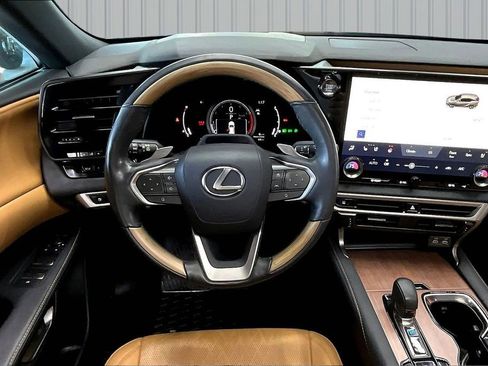 Used 2024 Lexus RX 350 AWD image 8