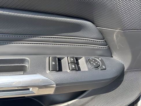 Used 2025 Ford Mustang Premium RWD image 19