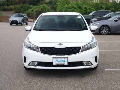 Used 2018 Kia Forte EX FWD image 2