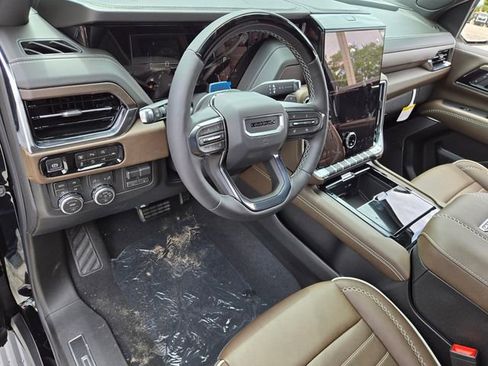 New 2026 GMC Yukon XL Denali Ultimate AWD/4WD image 10
