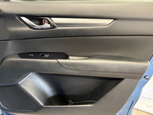 Used 2019 MAZDA CX-5 Sport image 16