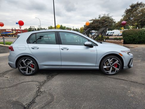 New 2025 Volkswagen GTI SE image 8