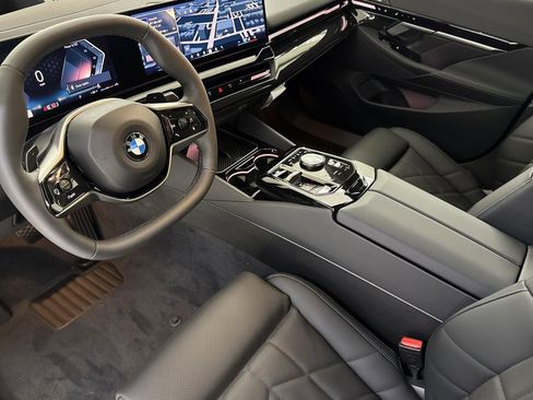 New 2026 BMW 530i w/ Premium Package RWD image 4
