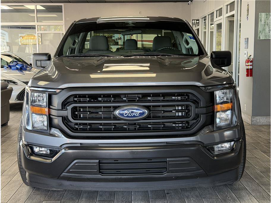 Used 2023 Ford F150 XL w/ Bed Utility Package RWD image 2