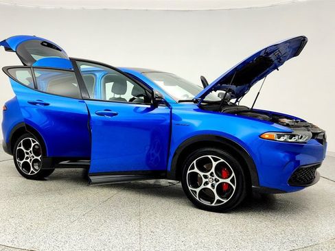 Used 2024 Alfa Romeo Tonale Veloce image 10