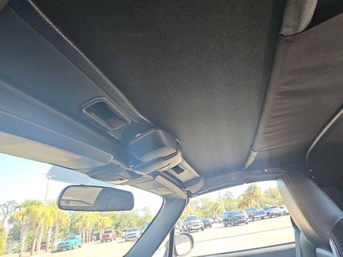 Used 2009 MAZDA MX-5 Miata Sport image 16